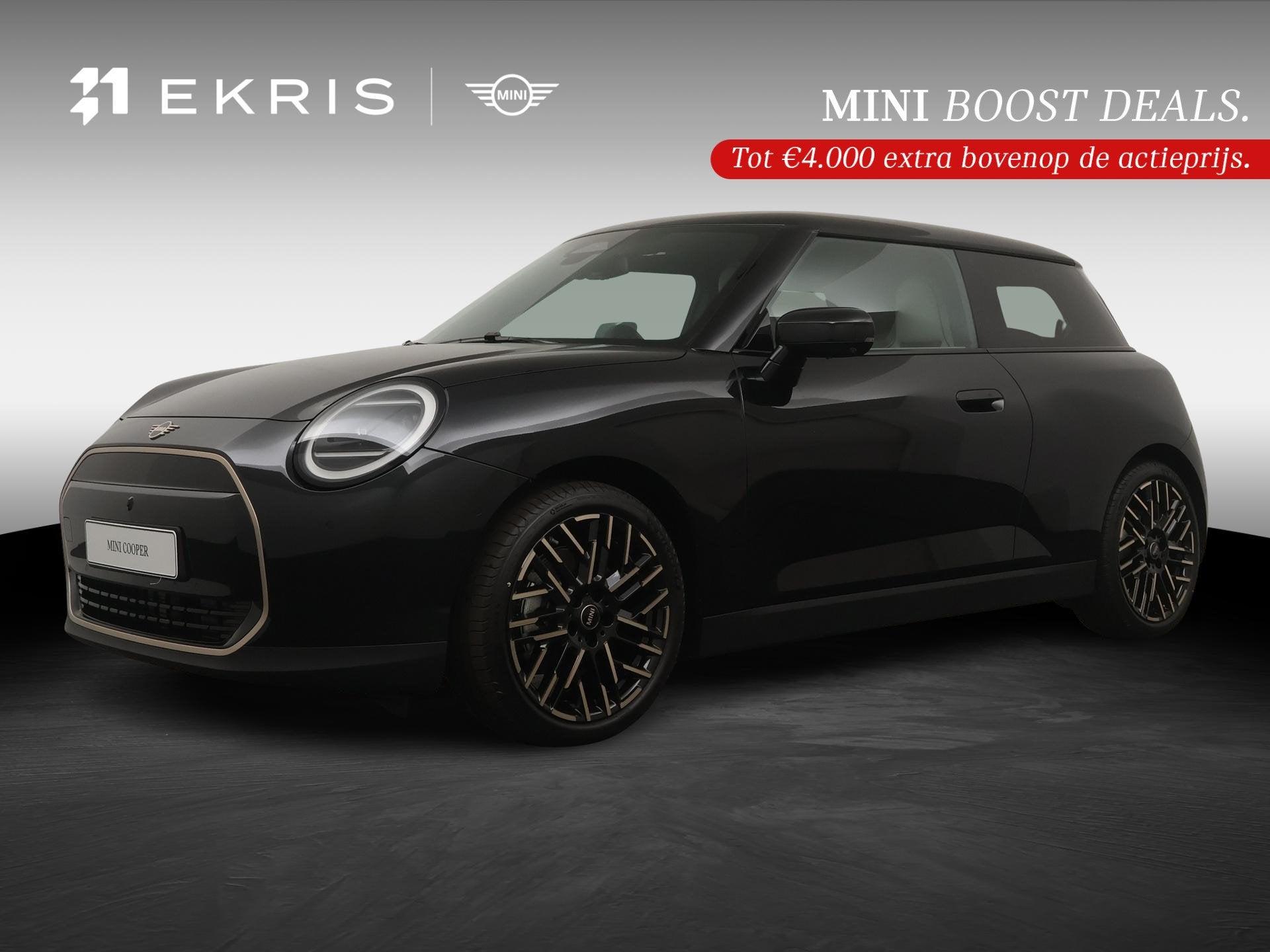 MINI 3-Deurs Cooper E Favoured Trim | Pakket L, Auto's, Mini, 41 kWh, 4 stoelen, Zwart, Nieuw