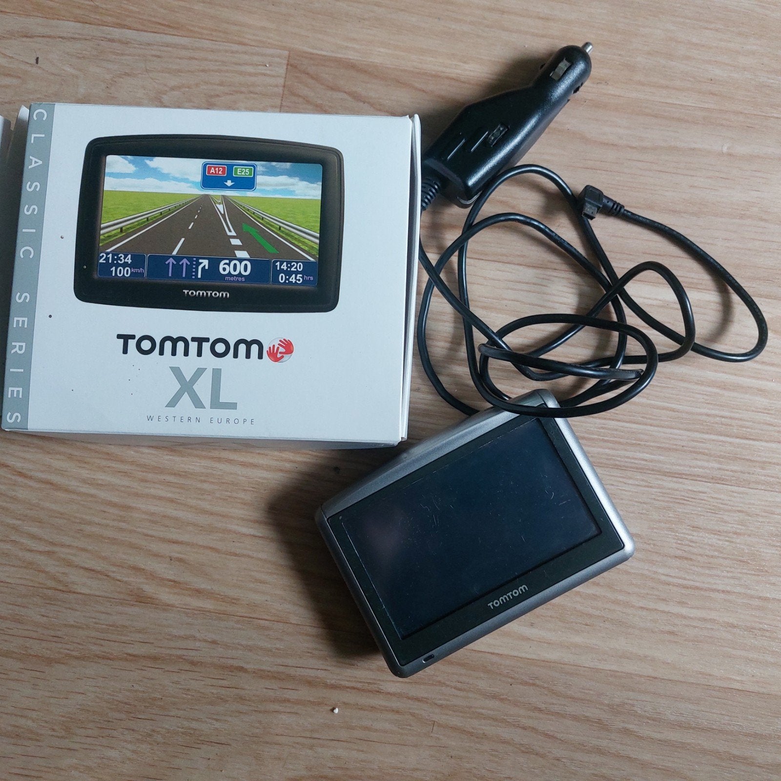 Tomtom XL, Auto diversen, Autonavigatie, Ophalen of Verzenden, Gebruikt