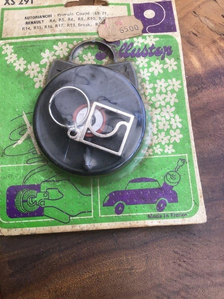 Klassiek jaren ‘70 tankdop afsluitbaar Renault Autobianchi, Ophalen of Verzenden, Nieuw, Oldtimer onderdelen