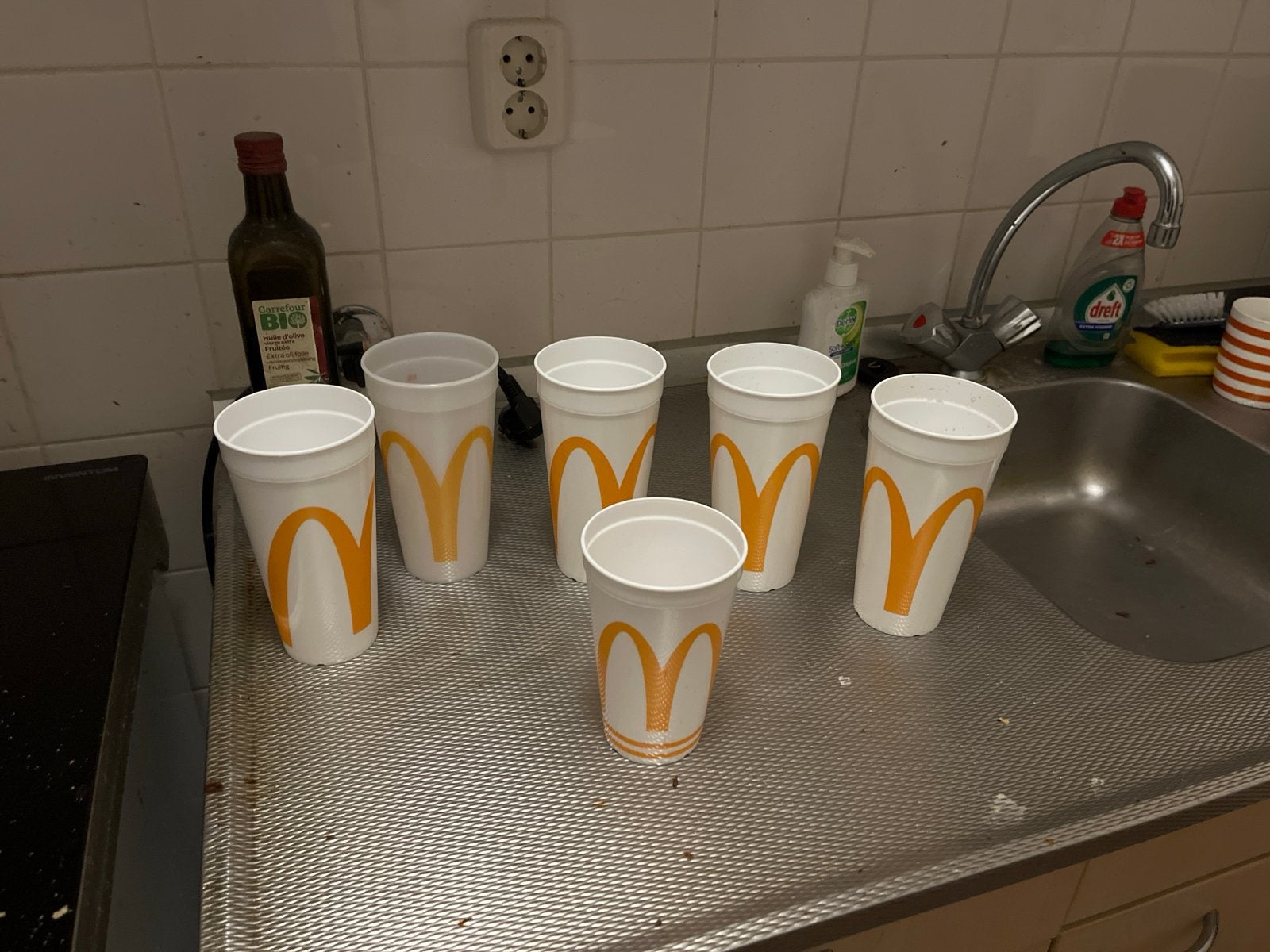 6 McDonald's bekers (5 large, 1 medium, 1 doorzichtig), Verzamelen, Ophalen of Verzenden, Gebruikt