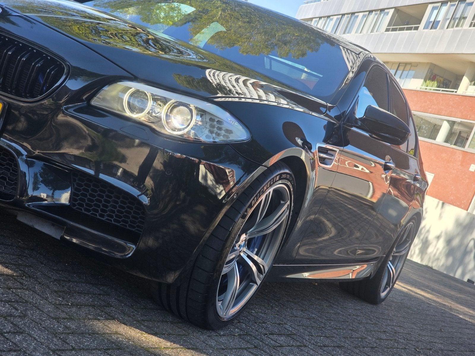 BMW M5 F10 4.4 V8 (560 PK) | Full Options | Individual | AB, Achterwielaandrijving, Zwart, Zwart, Leder