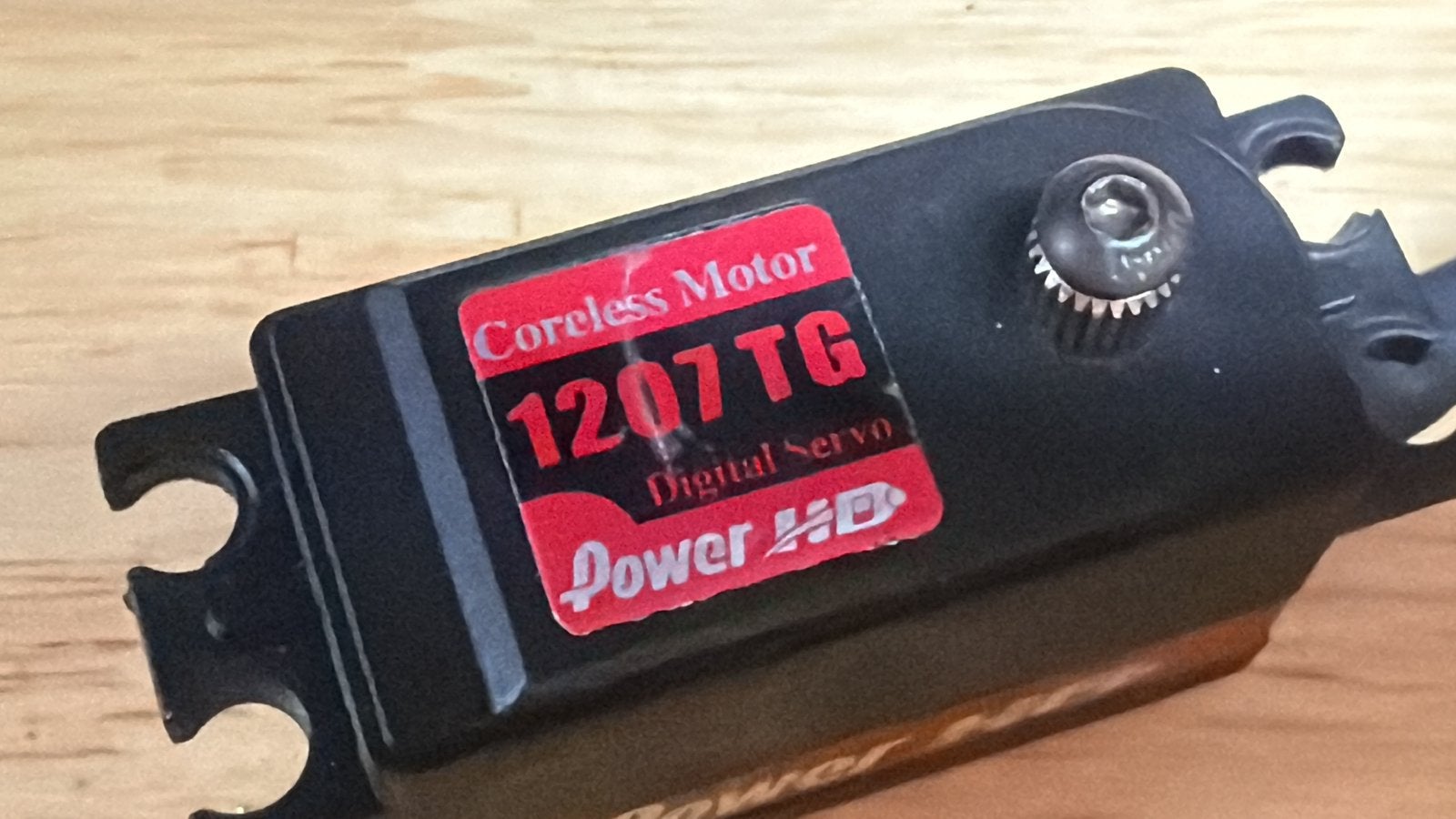 Pouwerhd  1217 tg low profel servo nu 25,00 inkl post, B, Nieuw, A, C
