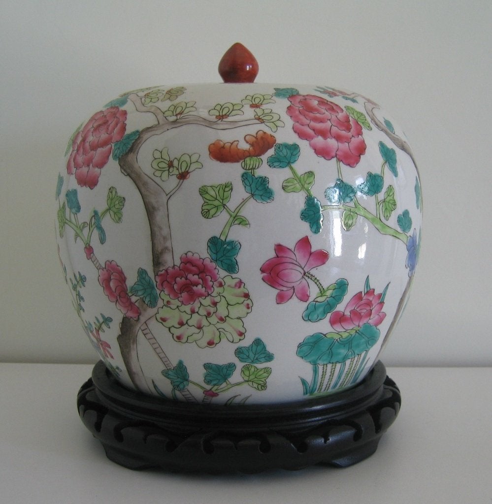 Porseleinen Chinese " Famille Rose " gemberpot  -  2047, China, Ophalen