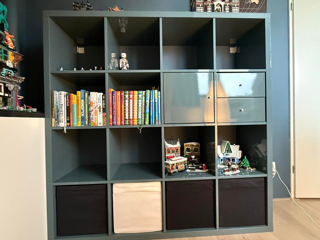 IKEA Kallax 4x4 hoogglans grijs vakkenkast, Ophalen, Overige materialen, Gebruikt, 100 tot 150 cm
