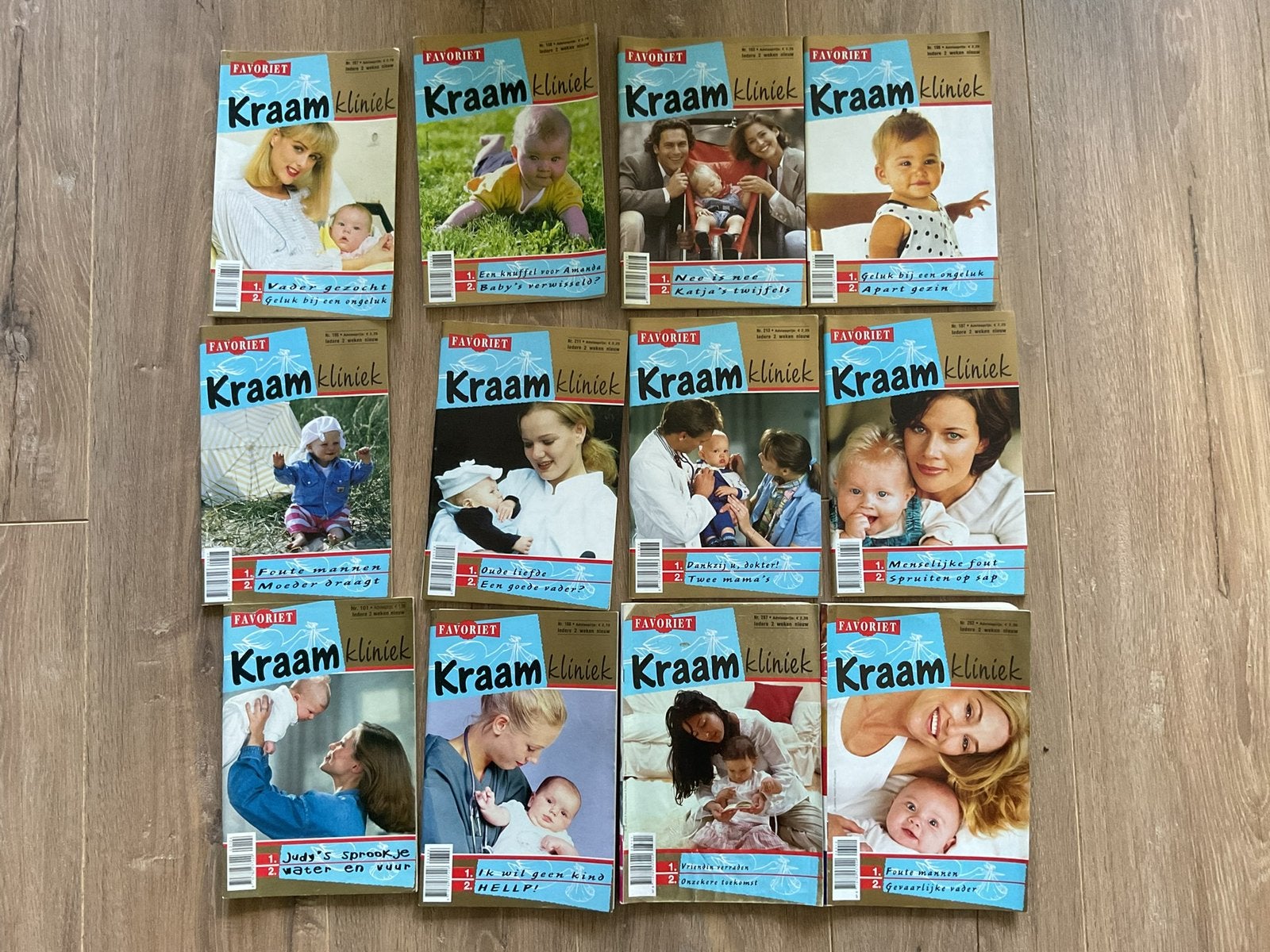 17 stuks Kraam kliniek ( favoriet), Boeken, Ophalen, Gelezen