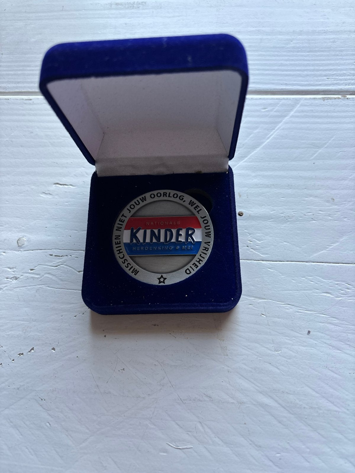 Nationale Kinderherdenking Medaille George Maduro, Ophalen of Verzenden, Overige materialen, Nederland