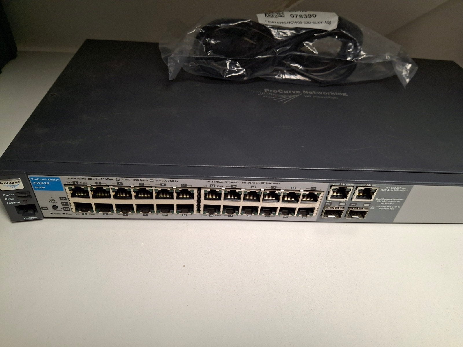 HP ProCurve Switch 2510-24 - J9019A - 24P Managed Switch, Computers en Software, Verzenden, Gebruikt