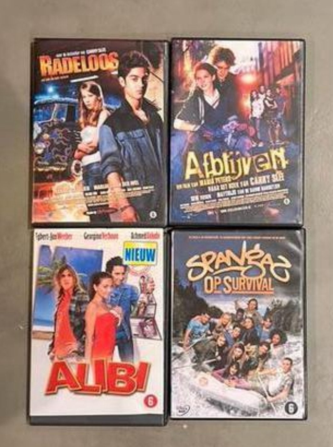 Jeugd DVD Collectie - Alibi/Radeloos/Afblijven/Spangas, Gebruikt, Overige genres, Ophalen of Verzenden, Vanaf 6 jaar