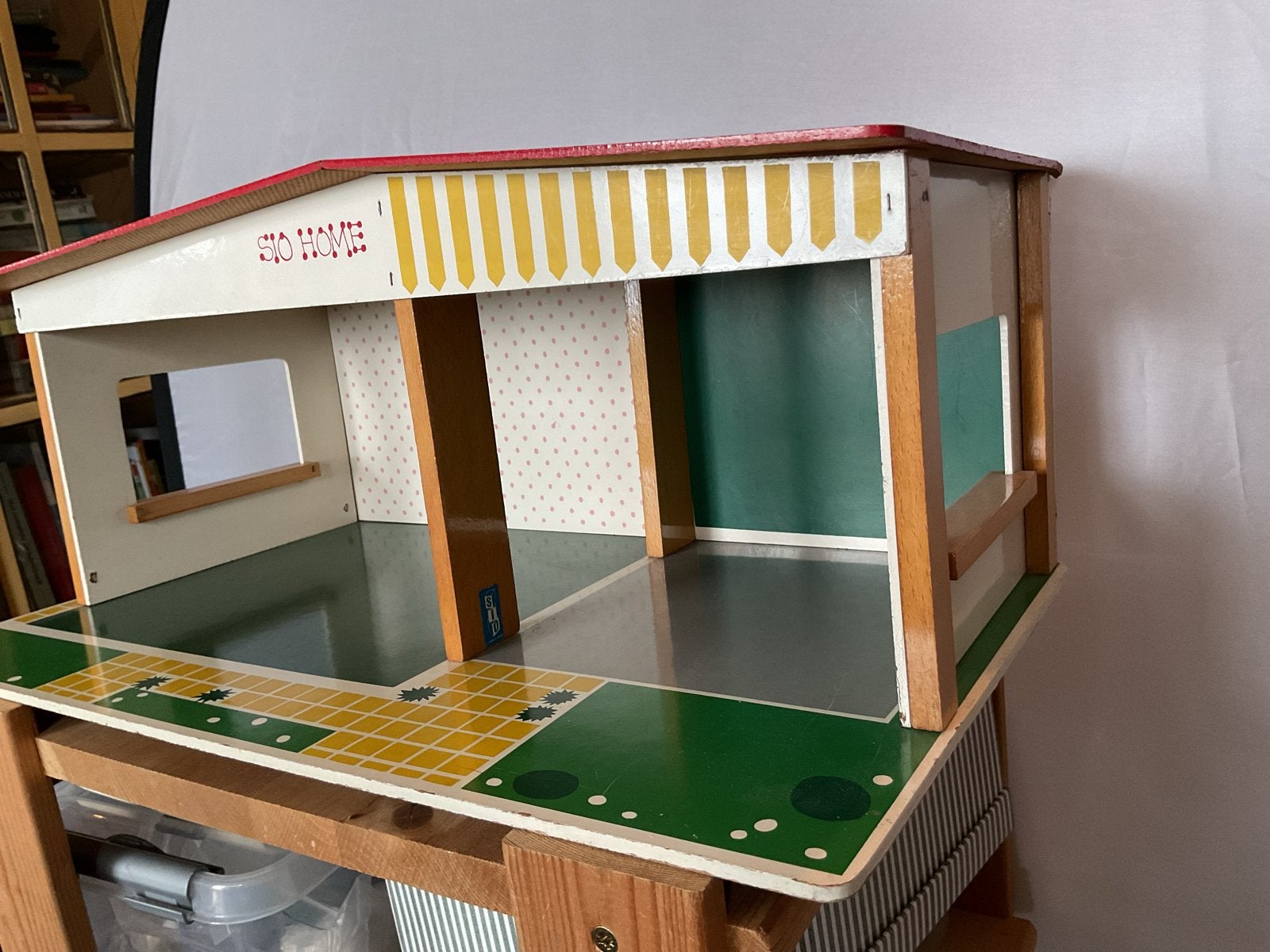 Vintage SIO HOME Poppenhuis - Houten Speelgoedhuis, Ophalen of Verzenden, Gebruikt, Poppenhuis