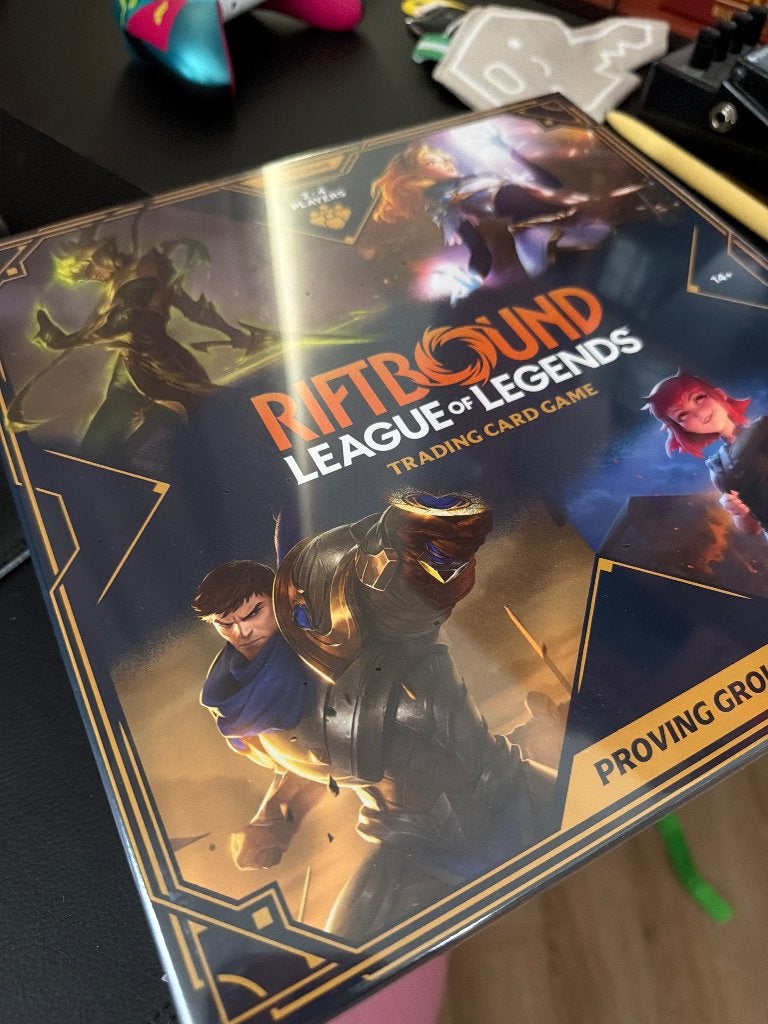 Riftbound origins proving grounds set, Drie of vier spelers, Ophalen of Verzenden, Nieuw, Riot