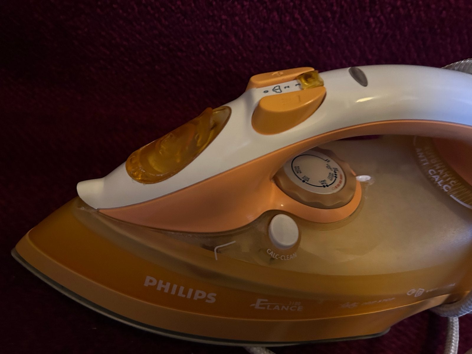 Philips Strijkijzer - Perfect voor al uw strijkwerk, Ophalen of Verzenden, Zo goed als nieuw, Strijkijzer met snoer