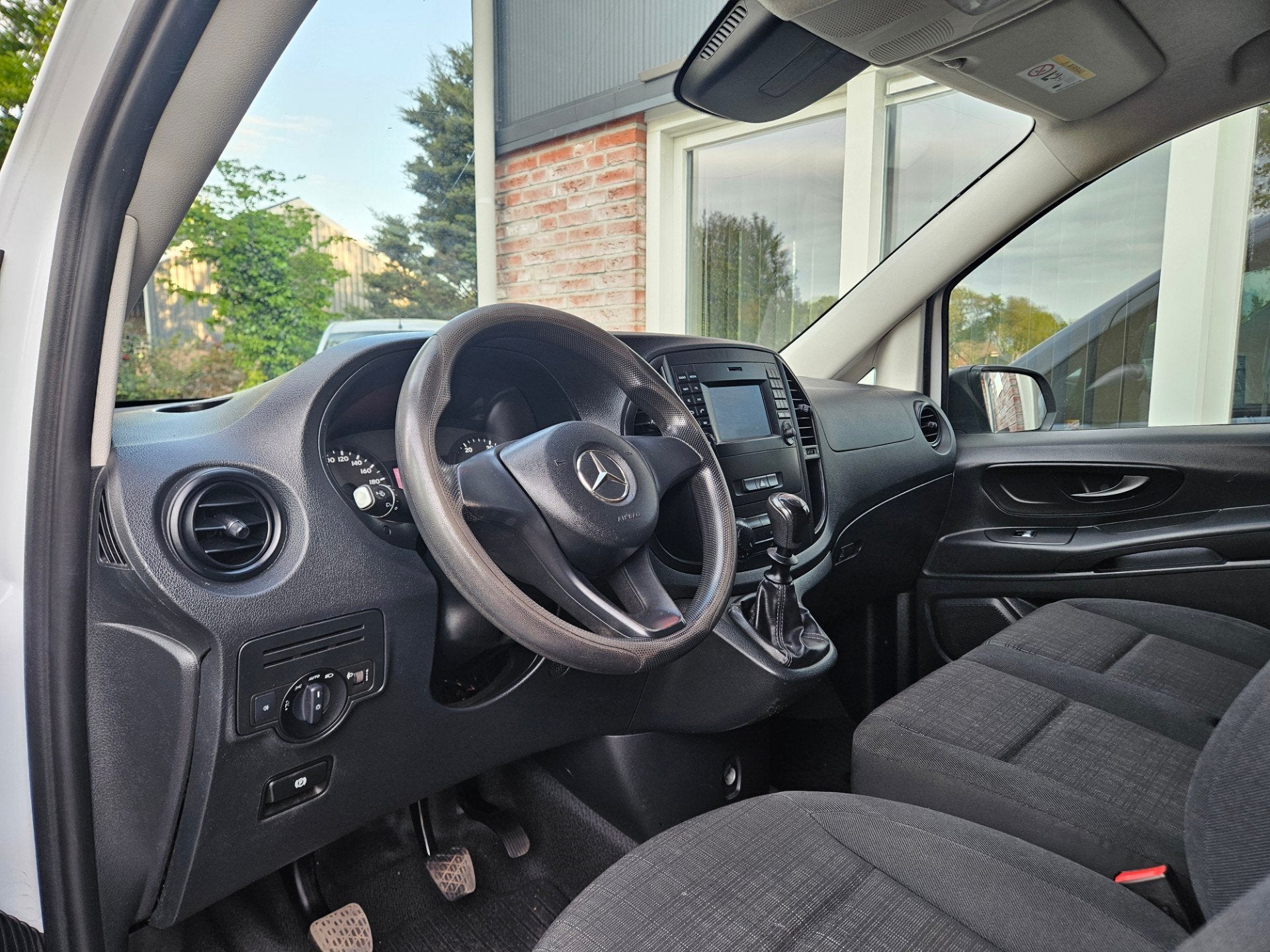 Mercedes-Benz Vito 109 CDI Functional Lang Trekhaak! Airco!, Voorwielaandrijving, Gebruikt, Euro 6, 4 cilinders