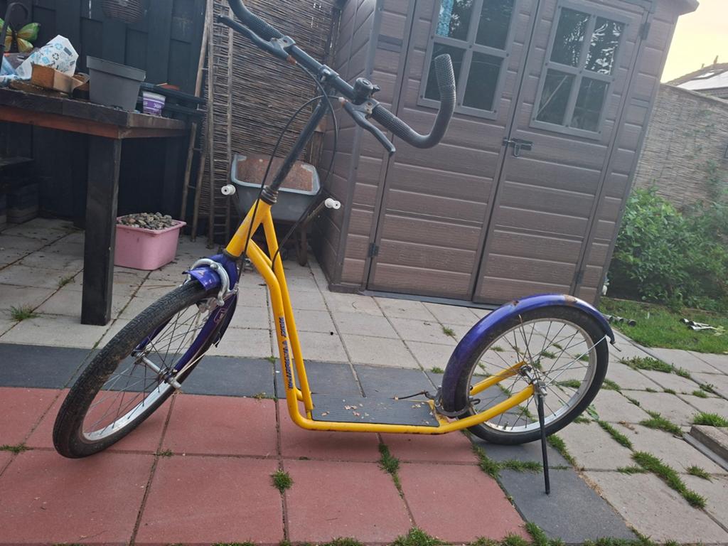 Step met luchtbanden, Fietsen en Brommers, Steps, Ophalen of Verzenden, Gebruikt, Gewone step, Next Generation