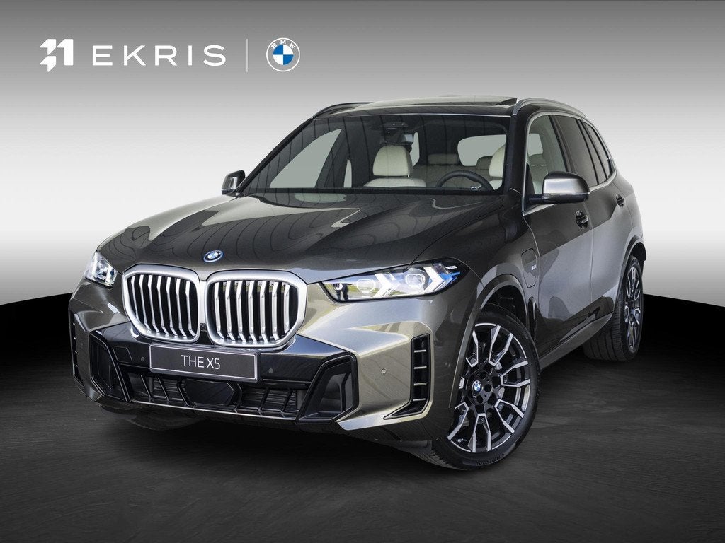 BMW X5 xDrive50e M Sportpakket Pro | Comfort Pack | Innovati, Auto's, BMW, Automaat, 489 pk, Hybride Elektrisch/Benzine, 270 min