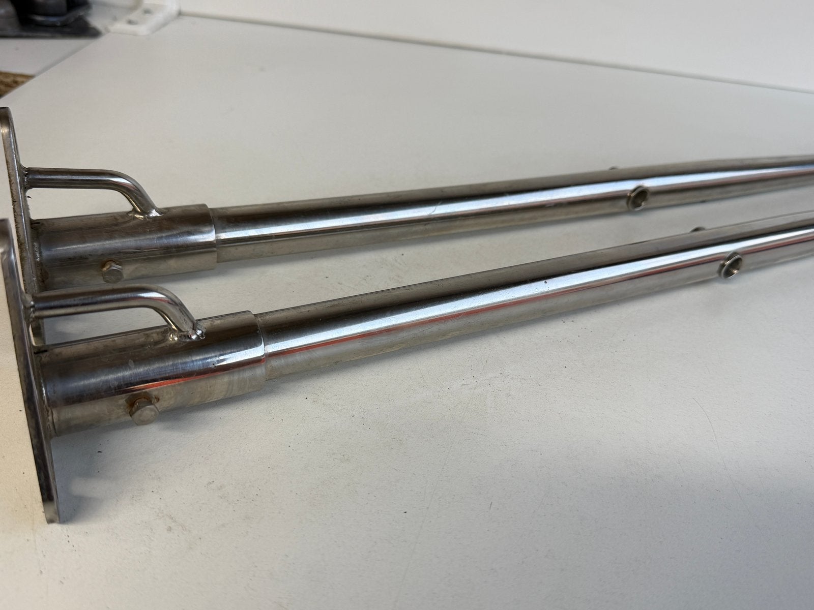 2 x RVS scepter 63 cm met scepterpot, Ophalen of Verzenden, Gebruikt, Overige typen