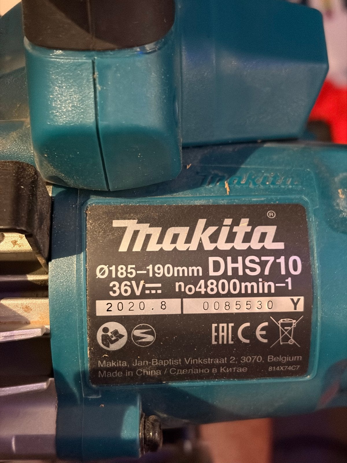 Makita DHS710 Cirkelzaag 36V (2x18V) - Zonder accu, Gebruikt, Cirkelzaag, 70 mm of meer, Ophalen of Verzenden