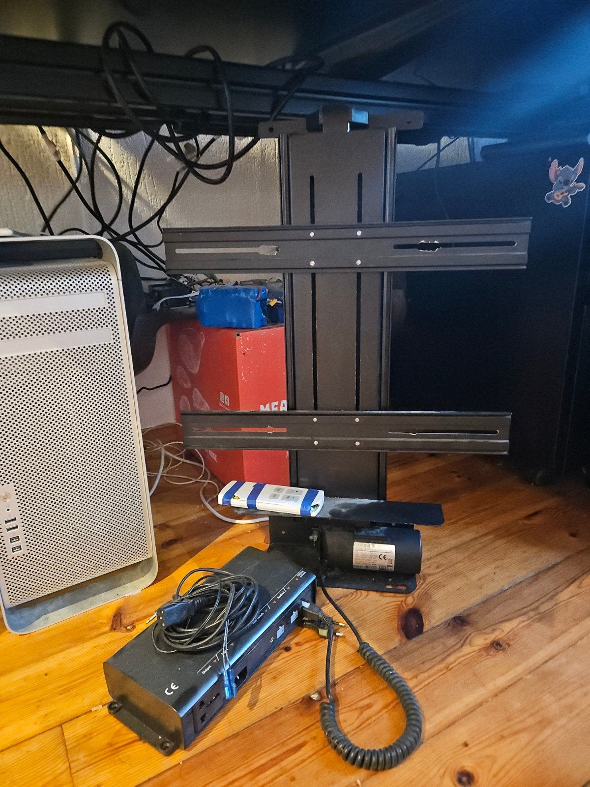 TV lift, Ophalen of Verzenden