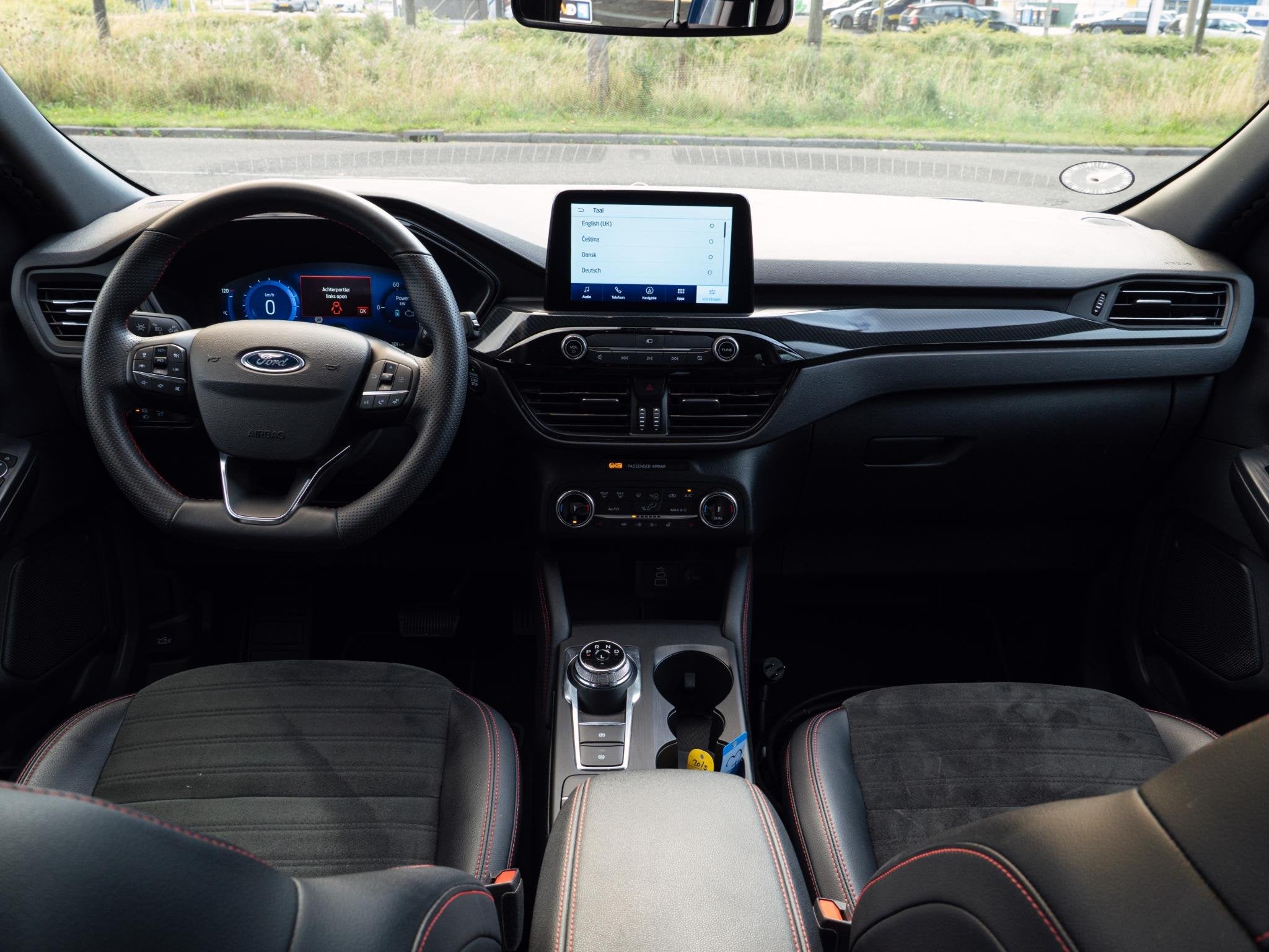 Ford Kuga 2.5 PHEV ST-Line X|Winterpack|Camera, 14 kWh, Euro 6, 4 cilinders, Blauw