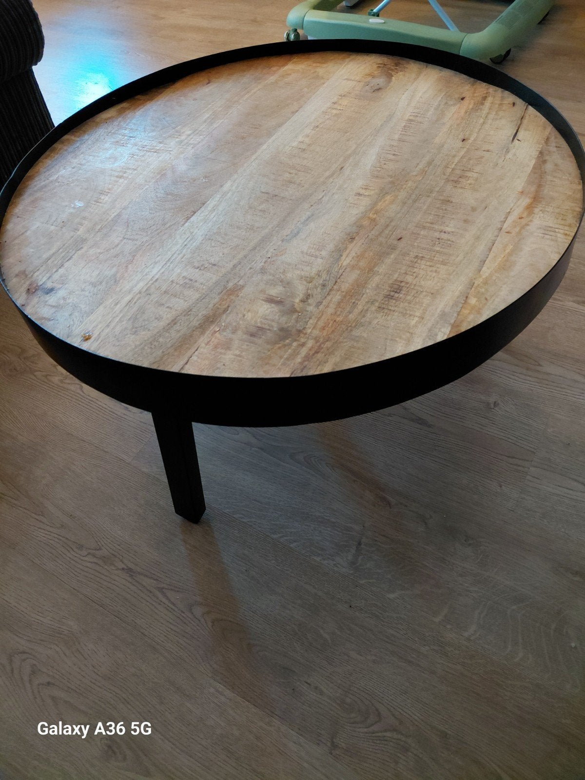 Ronde salontafel met mangohouten blad en metalen frame, Gebruikt, 50 tot 100 cm, Rond, Industrieel, Modern