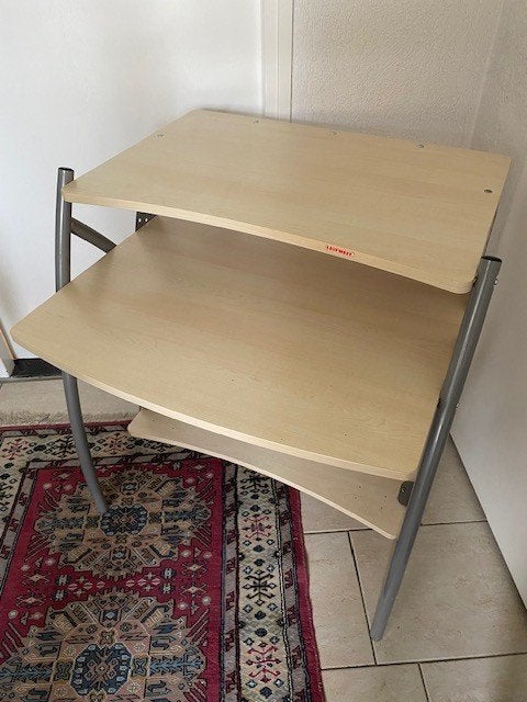 Computertafel, Ophalen, Grenenhout, Zo goed als nieuw, 40 tot 80 cm