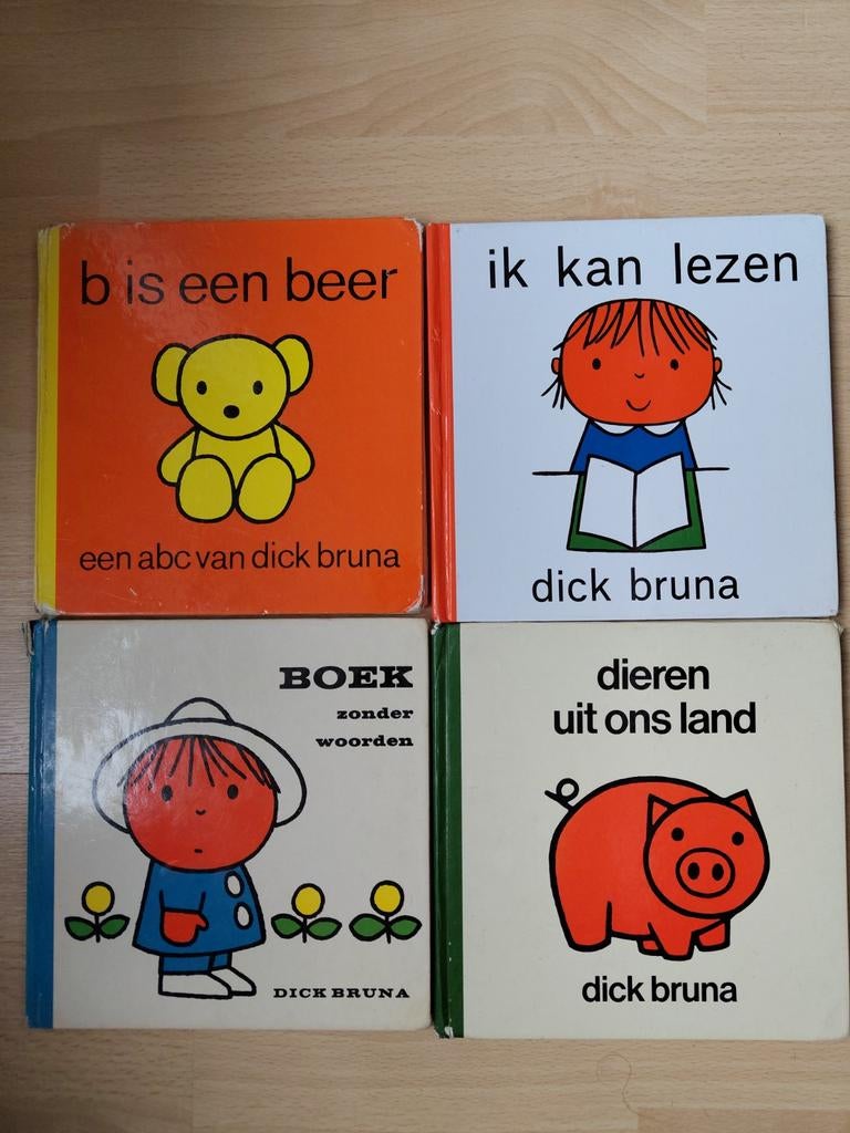 4 Vintage Dick Bruna Boekjes - Bekend van Nijntje, Ophalen of Verzenden, Gelezen, Dick Bruna, Fictie algemeen
