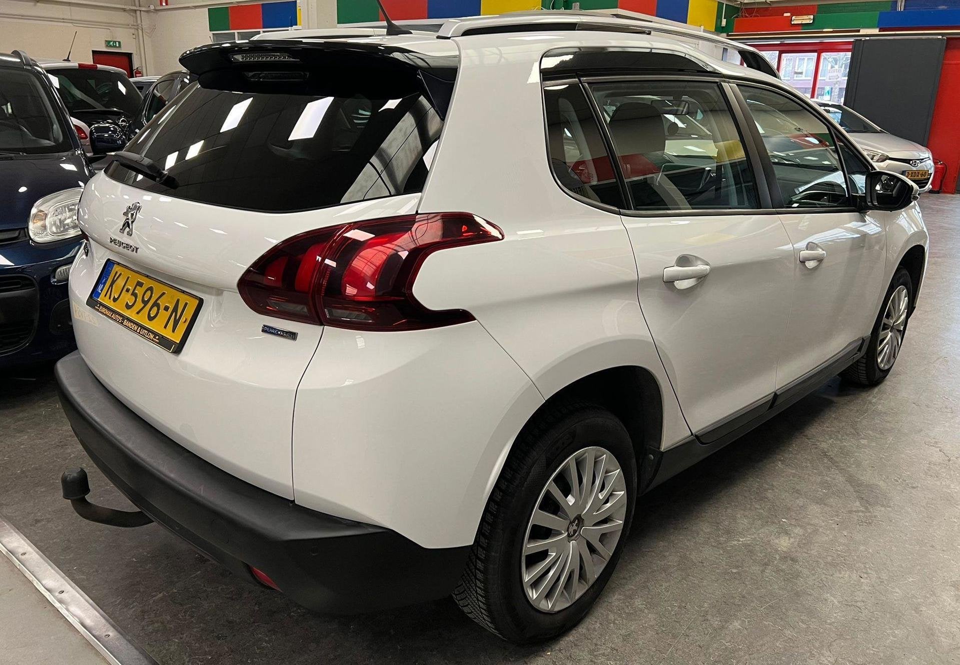 Peugeot 2008 1.2 PureTech Blue Lion NAP - Distr. Vervangen, Auto's, Voorwielaandrijving, Stof, Origineel Nederlands, Bedrijf