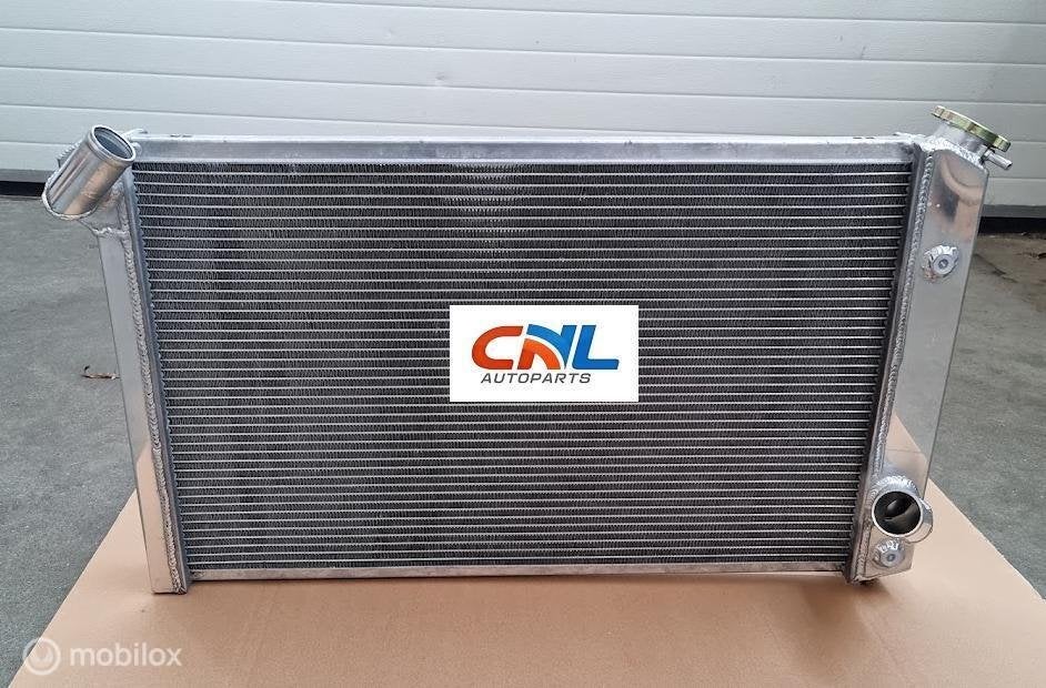 Radiateur CHEVY CORVETTE C3 V8 5.7L 7.4L 1973-1976 74 75 AT, Auto-onderdelen, Nieuw, Ophalen of Verzenden