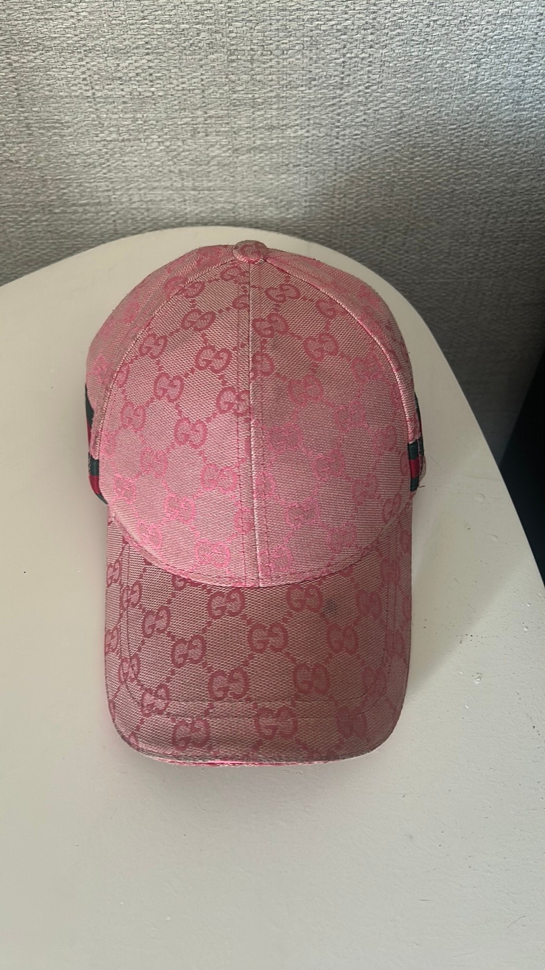 Gucci pet roze, Kleding | Heren, Ophalen of Verzenden, Zo goed als nieuw, One size fits all, Pet