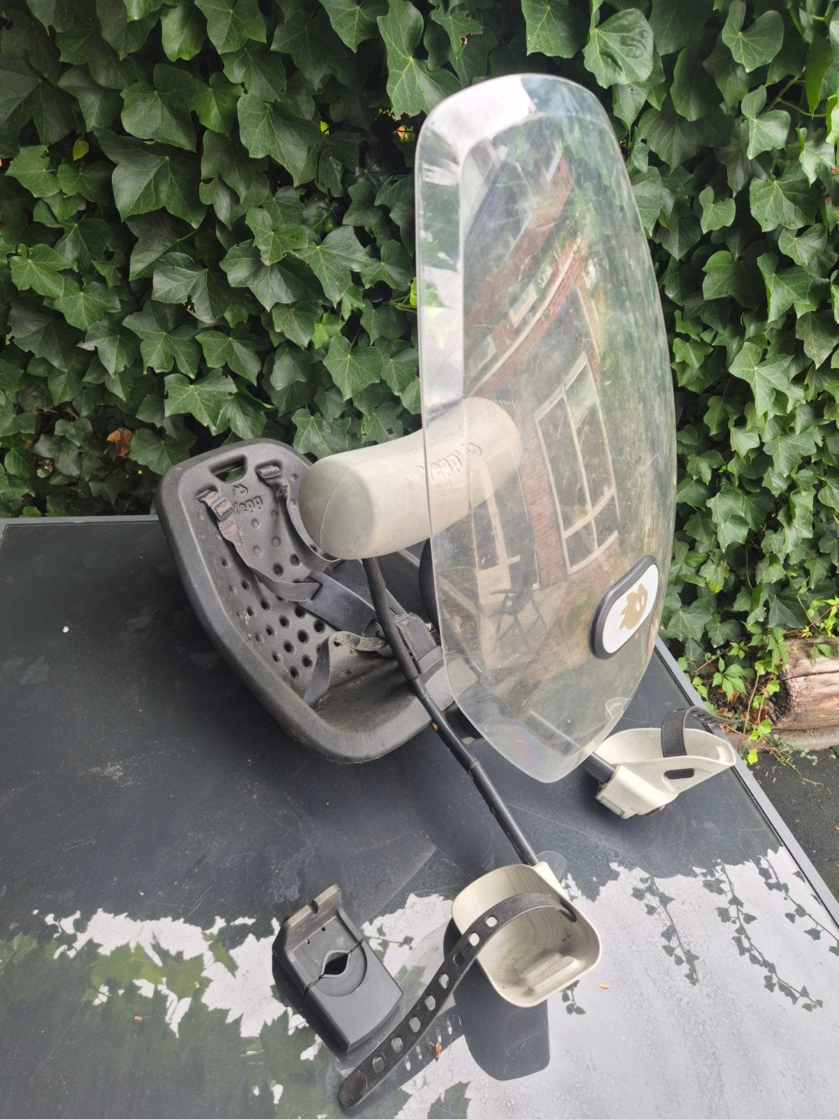 Yepp Mini fietszitje voor met windscherm en adapters, Ophalen, Yepp, Voorzitje, 0 t/m 13 kg