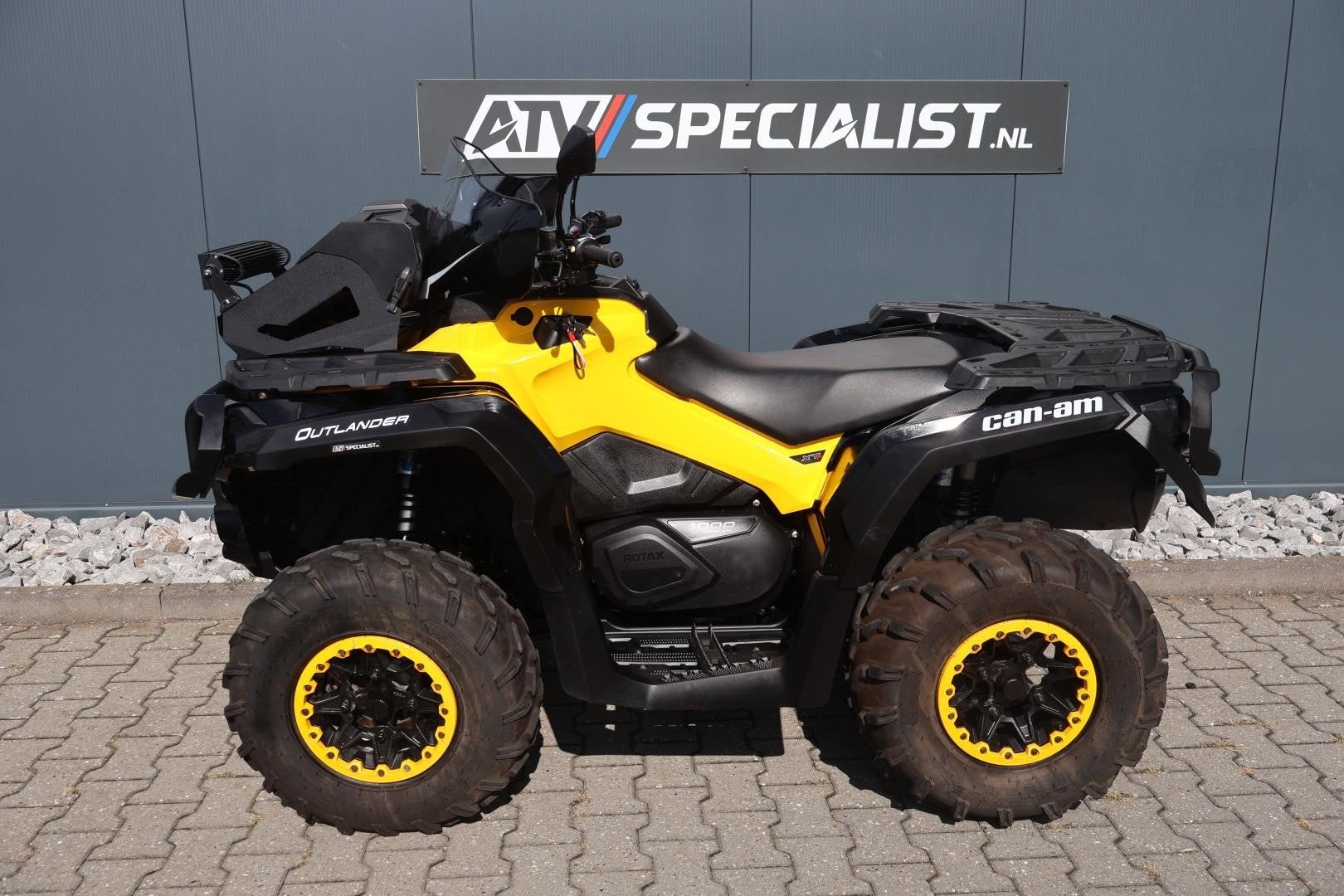 CAN-AM Outlander XTP 1000 Quad met L7E Auto Kenteken. geheel, Motoren, BRP Can am, Infobrpbenelux@brp.com, Uchy 4-6
1006  Lausanne