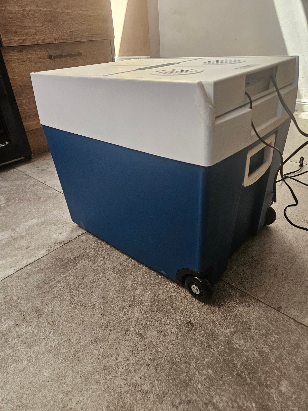 Mobicool electrische koelbox 48L, Caravans en Kamperen, Koelboxen, Ophalen, Elektrisch