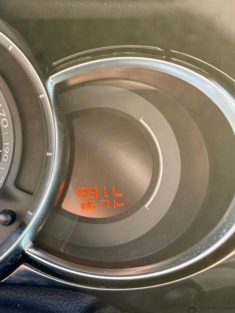 Citroën DS3 1.6 VTI AUT 2011 Wit, Auto's, Zwart, 4 cilinders, 1064 kg, 570 kg