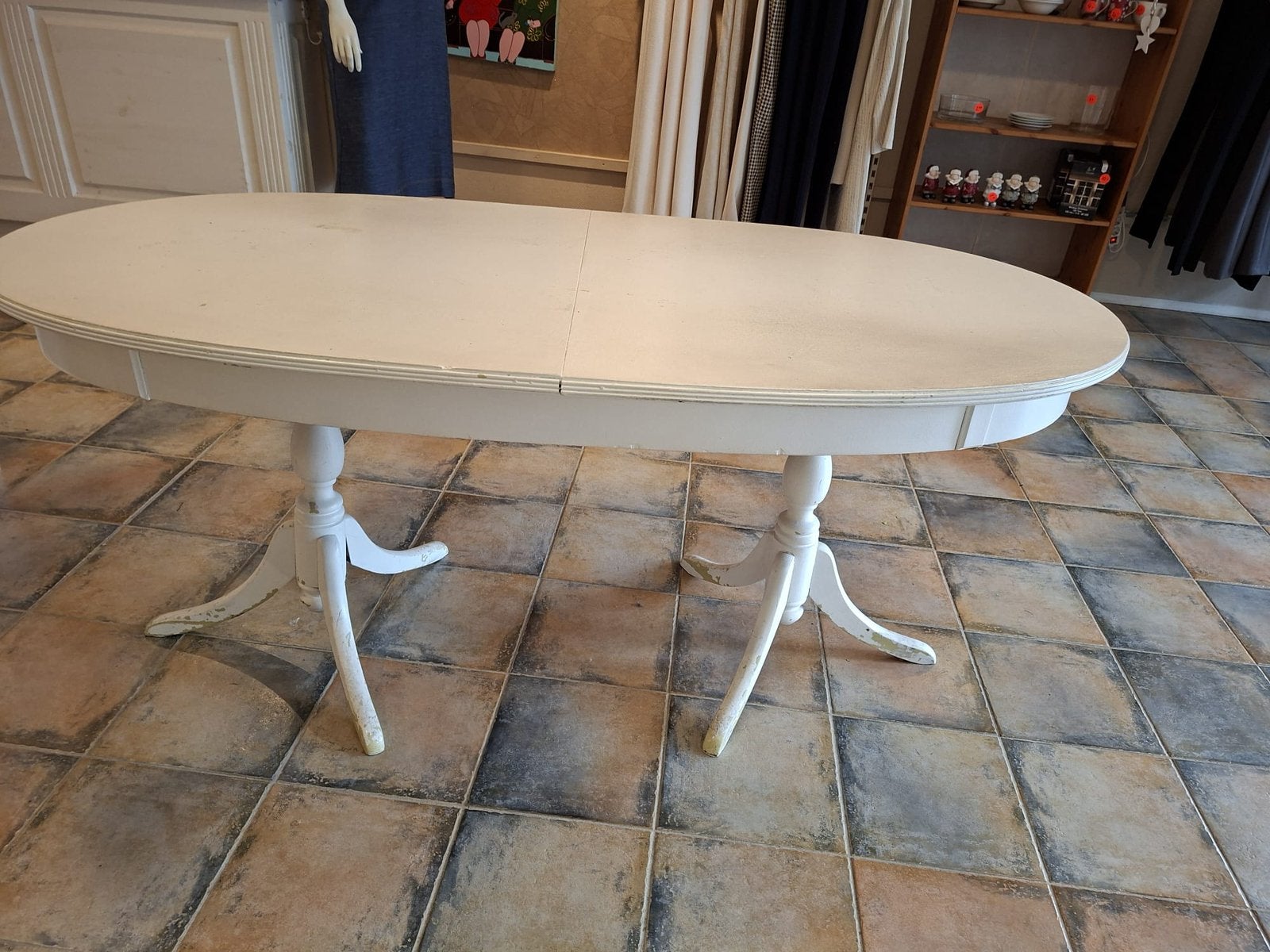 Ovale witte eettafel hout, Huis en Inrichting, Tafels | Eettafels, Ophalen, Gebruikt, Ovaal