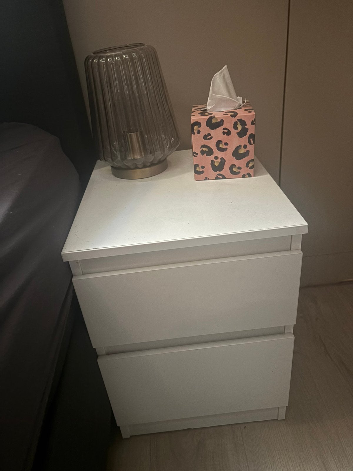 Nachtkastje, Ophalen of Verzenden, Zo goed als nieuw, Minder dan 45 cm, 55 tot 70 cm