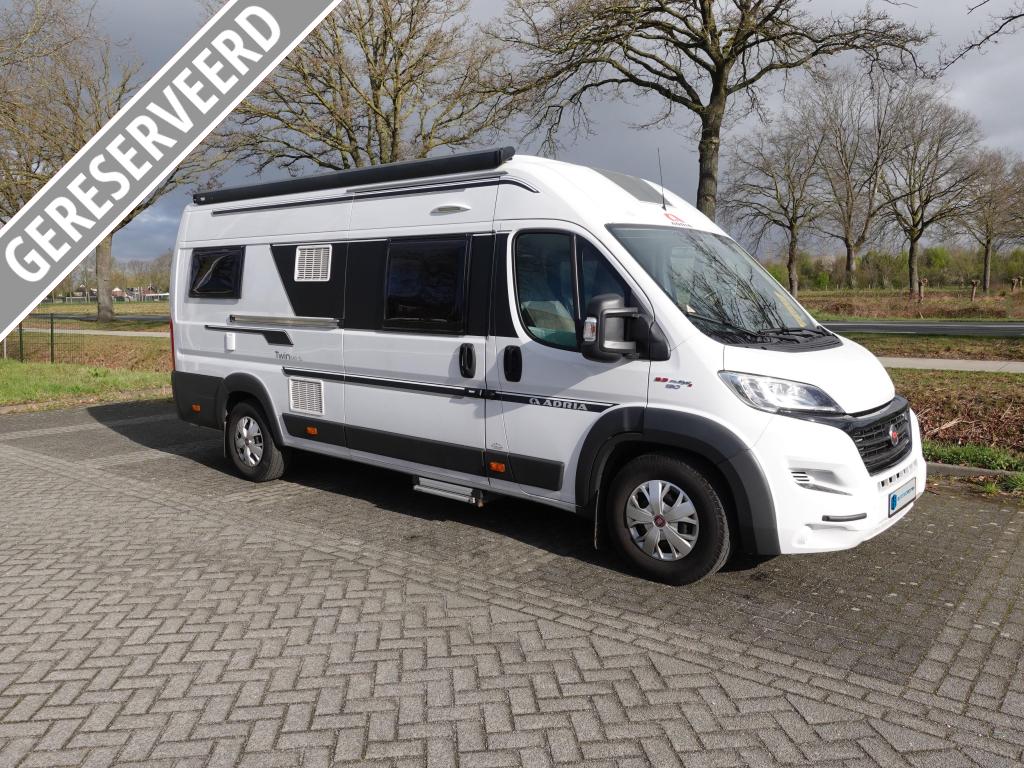 Adria Twin 640 SL, Caravans en Kamperen, Campers, Chemisch toilet, Buscamper of Camperbus, Ringverwarming, Fiat