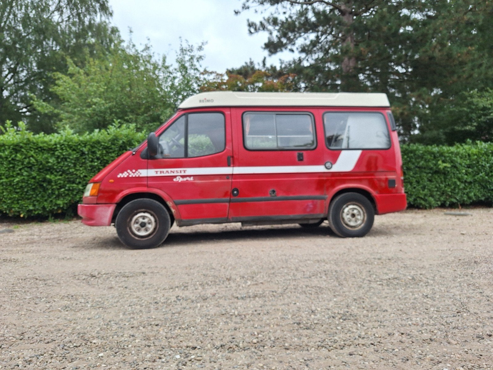 Caravans And Camping TE