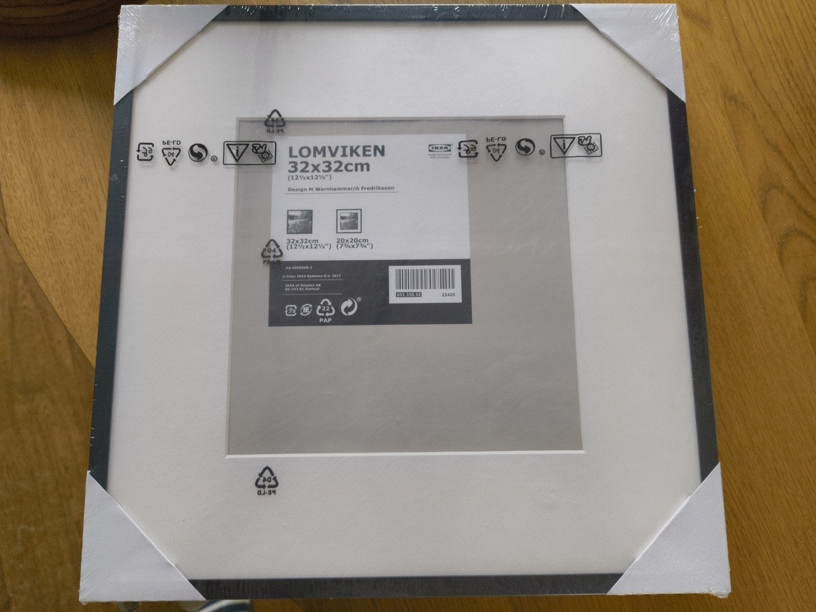 3x IKEA LOMVIKEN Schilderijlijst 32x32cm - Nieuw, Huis en Inrichting, Woonaccessoires | Lijsten, Ophalen of Verzenden, Schilderijlijst