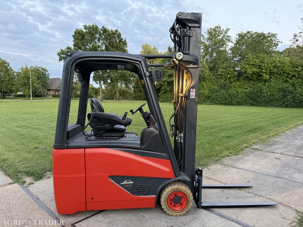 Linde 1600KG elektrische heftruck - 4 ventielen - gekeurd, Info@vanbeurdenheftrucks.nl, Linde, Heftruck, Ophalen of Verzenden