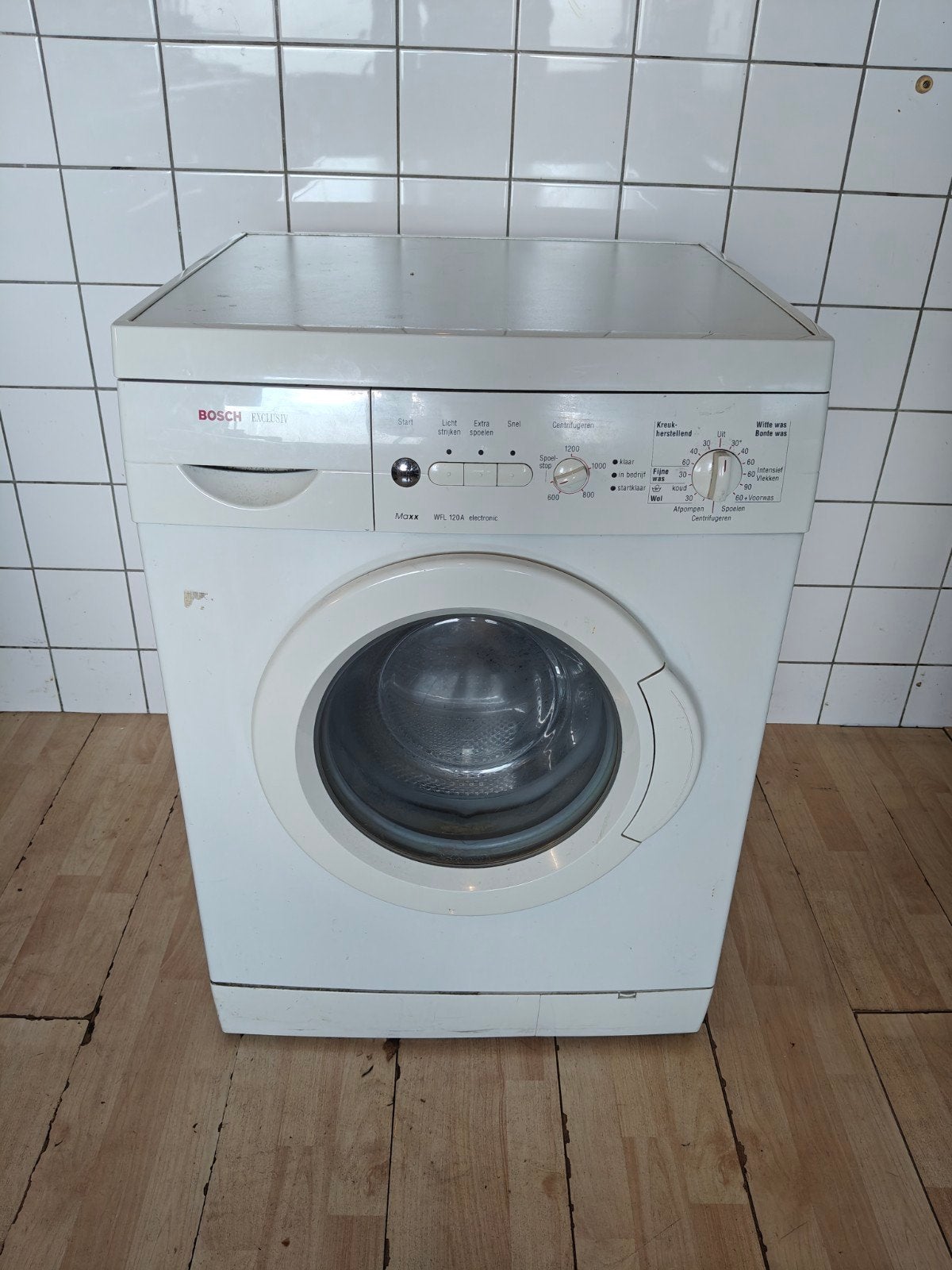 Bosch Maxx WFL 120a electronic, Witgoed en Apparatuur, 6 tot 8 kg, Ophalen, 1200 tot 1600 toeren, Minder dan 85 cm