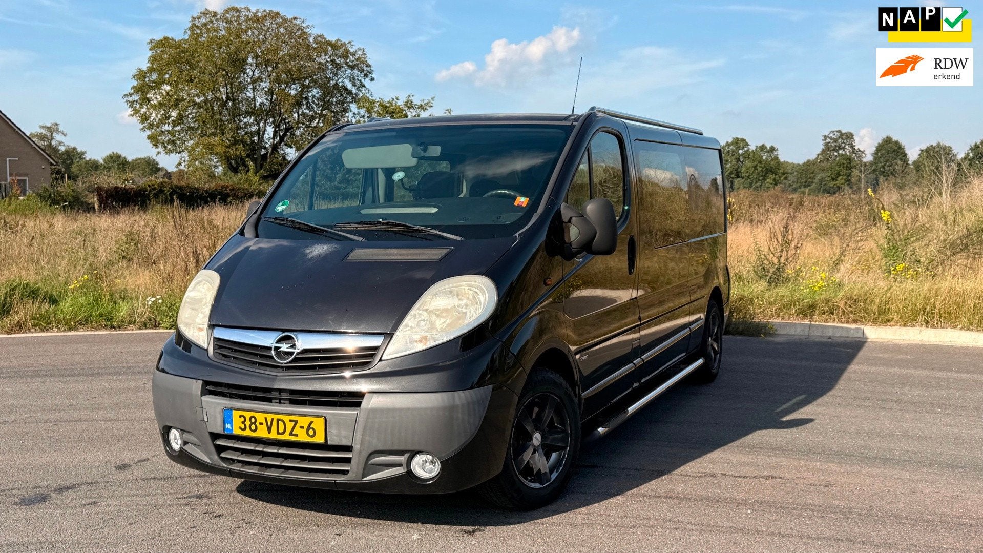 Opel Vivaro 2.0 CDTI L2H1 DC, Auto's, Voorwielaandrijving, Stof, 4 cilinders, Verwarmde buitenspiegels
