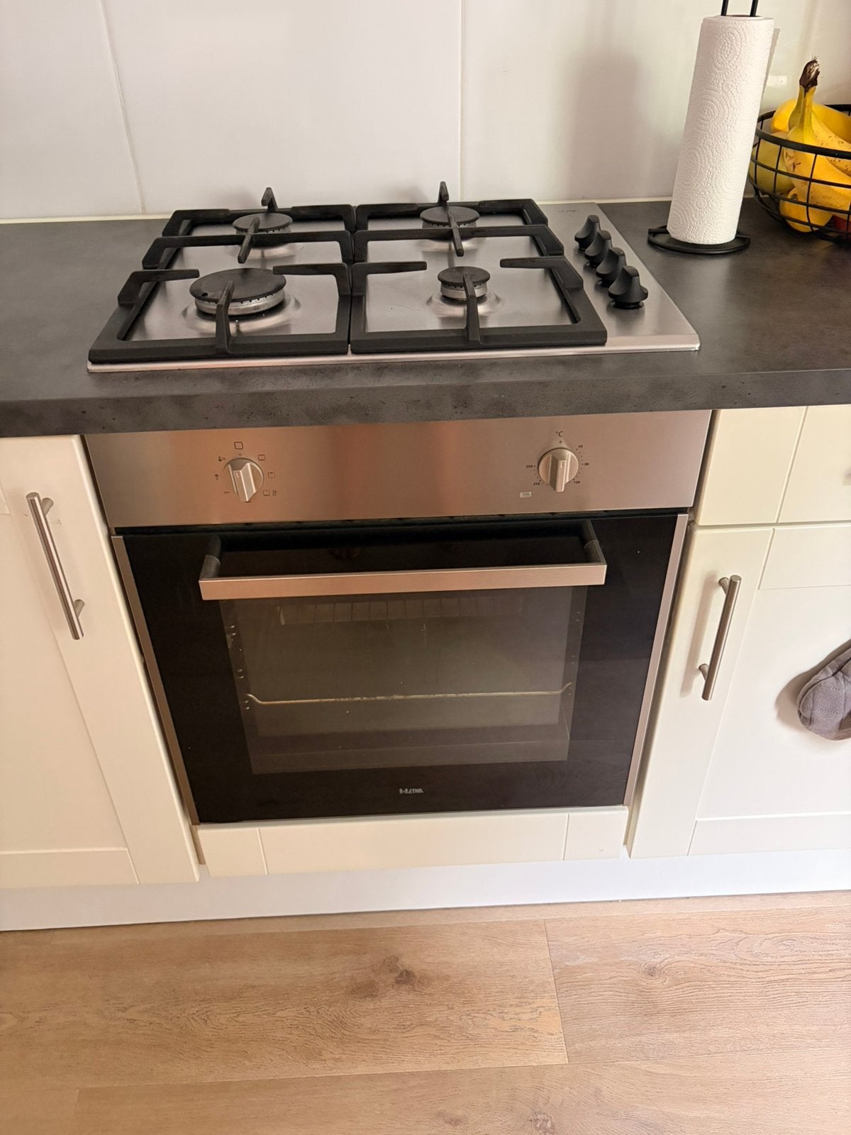 Etna gasfornuis en oven, Ophalen