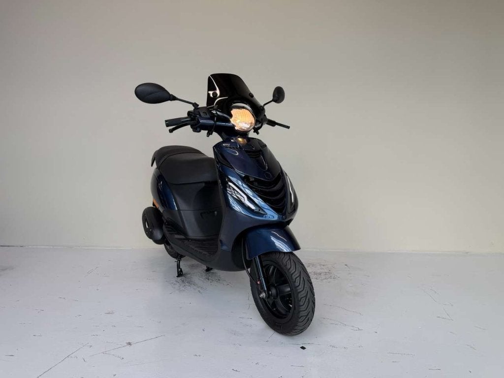 Piaggio Zip Brom 45 km/h, BWJ 2021, Midnight Blue
