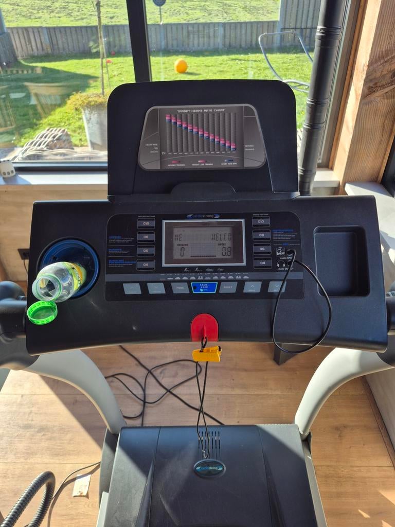 Cardiostrong T3-30 Loopband met Helling en MP3 Aansluiting, Sport en Fitness, Fitnessapparatuur, Ophalen of Verzenden