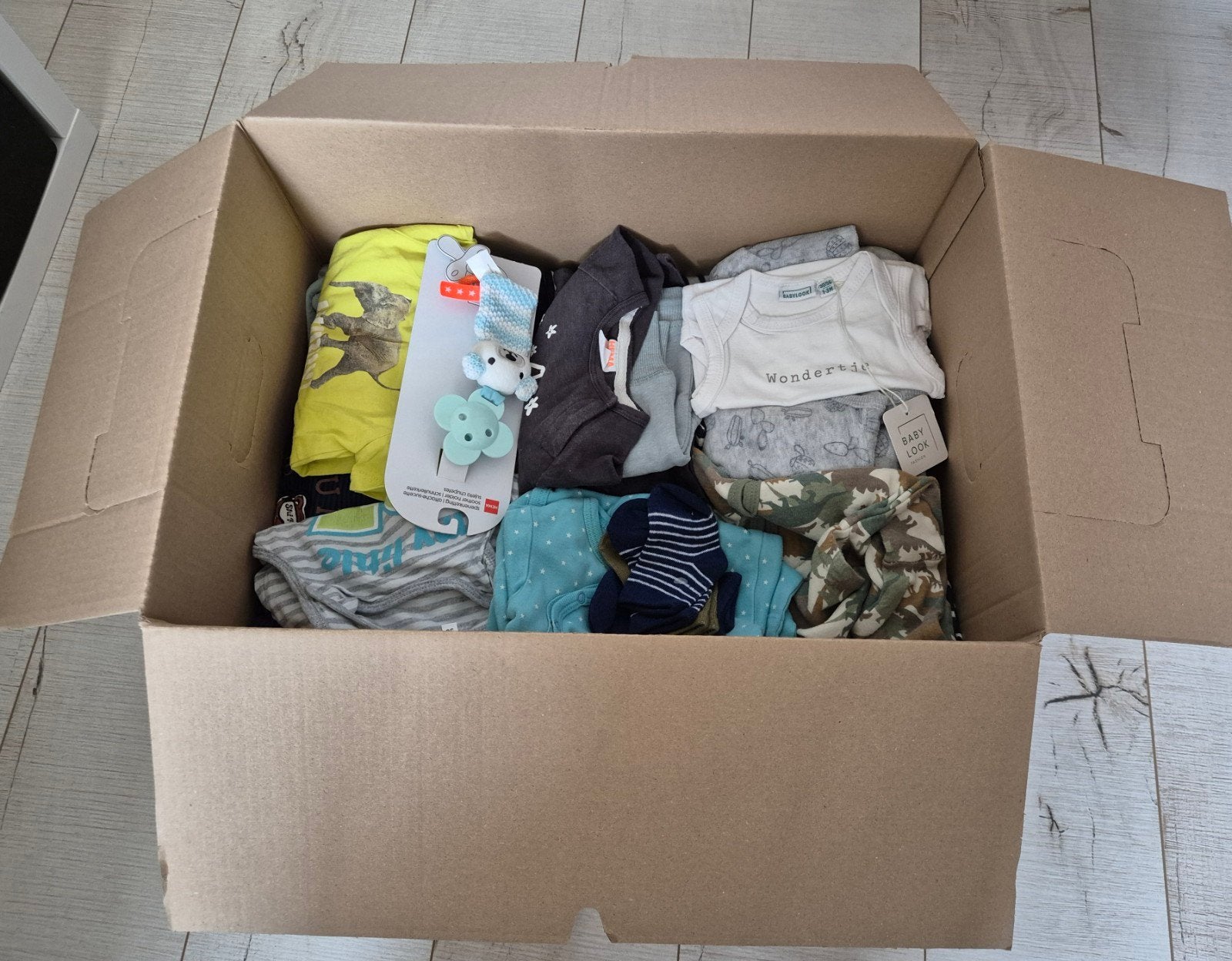 doos vol baby kleding, Ophalen of Verzenden, Zo goed als nieuw, Maat 50