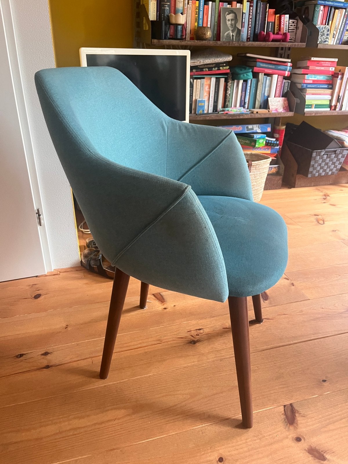Gratis stoel (met vlekken), Ophalen, Gebruikt, Blauw, Eén