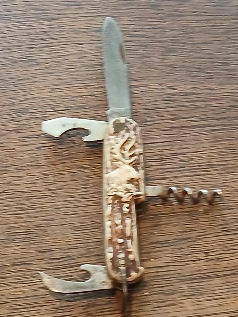 VINTAGE DUITS ,ZAKMES  ÉÉN  ONDERDEEL MOET NOG EVEN ER UIT., Ophalen of Verzenden, Landmacht, Duitsland, Mes of Dolk