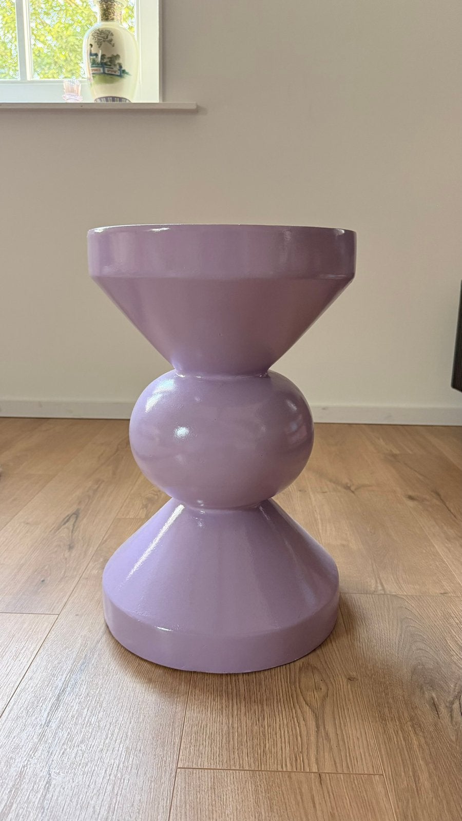 Trendy Lila Bijzettafel Zandloper - Kruk / Hourglass, Overige materialen, Minder dan 55 cm, Rond, Zo goed als nieuw