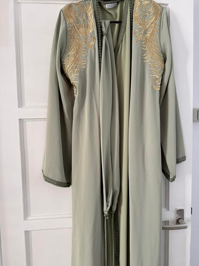 Arabic dress marokkaanse jurk 3 delig riem groen bruiloft, Kleding | Dames, Maat 38/40 (M), Galajurk, Ophalen of Verzenden, Gedragen
