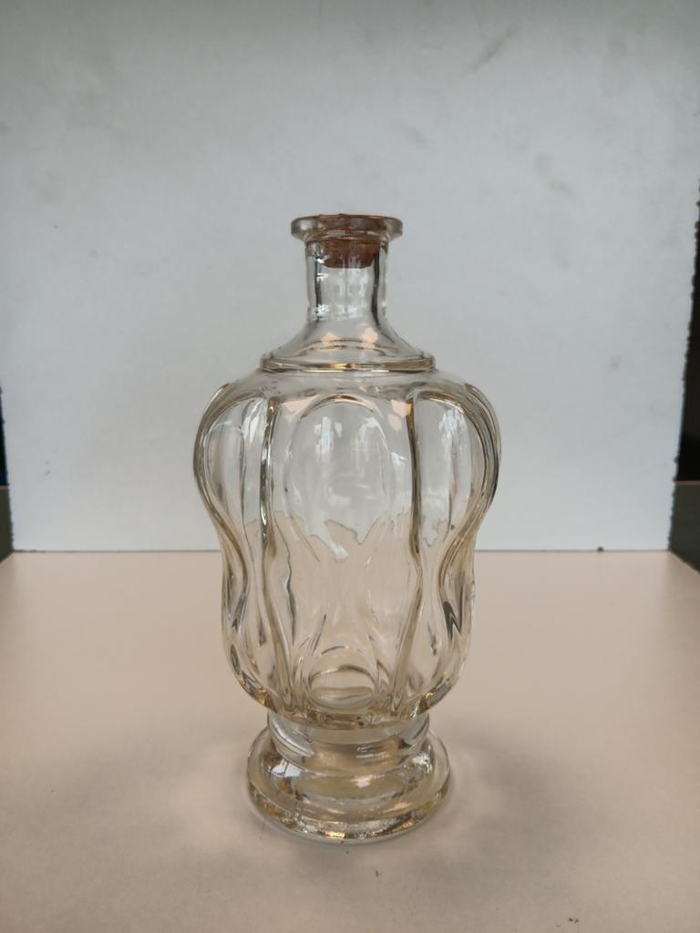 Oude glazen fles, afgebroken stop., Ophalen of Verzenden