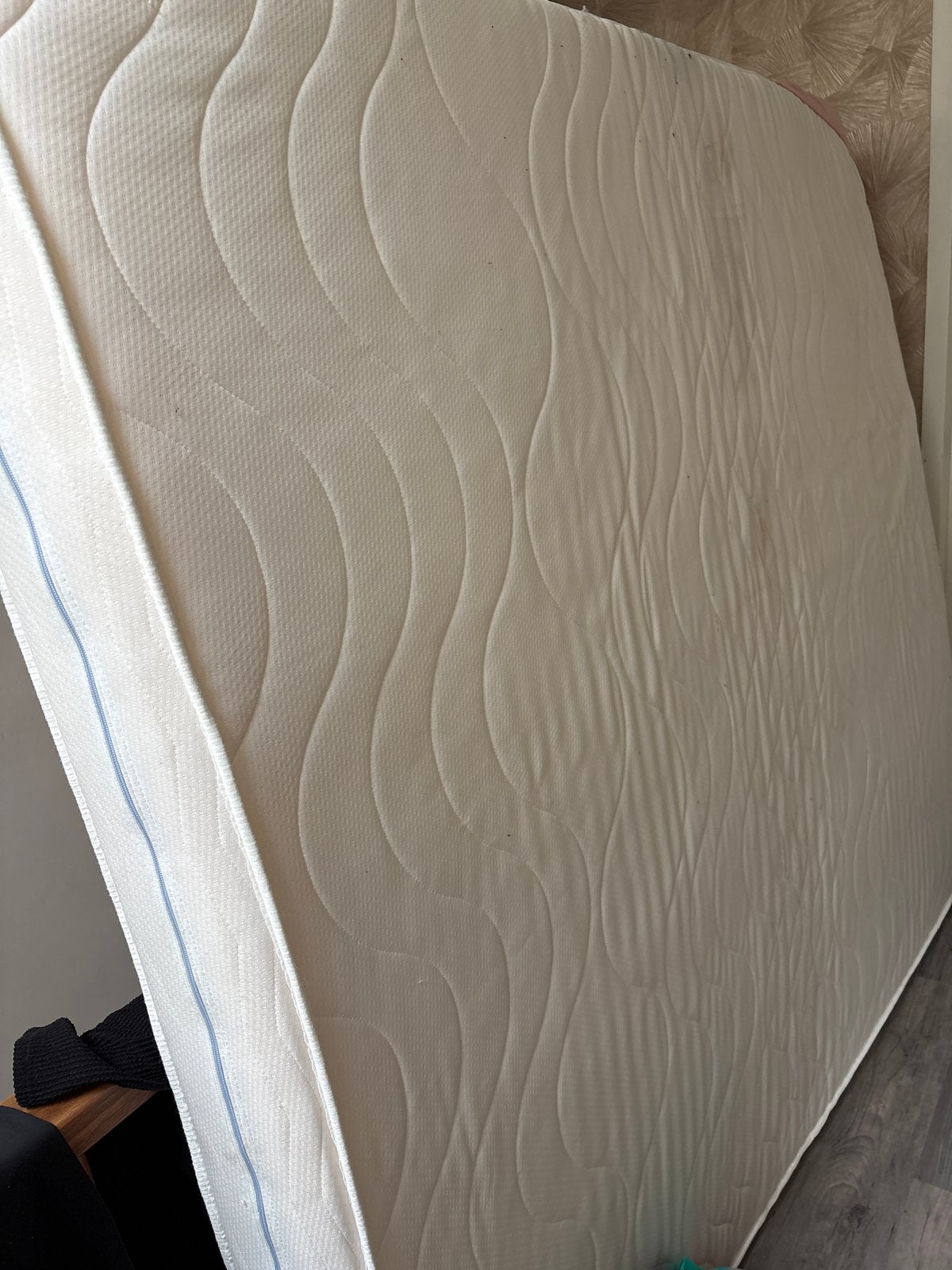 Comfortabel matras 180 x 200, Huis en Inrichting, Slaapkamer | Matrassen en Bedbodems, 90 cm, Eenpersoons, Ophalen of Verzenden